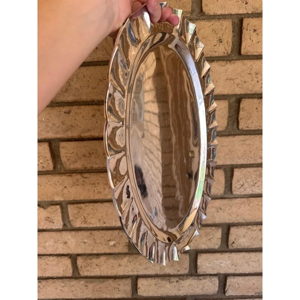 Vintage Juventino Lopez Reyes - Sterling Silver Scalloped Oval Tray - Mexico JLR